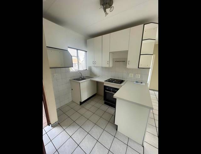 2 BEDROOM PROPERTY TO RENT IN BRACKENDOWNS